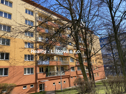 Prodej bytu 2+1 s lodžií v centru Ústí nad Labem - Fotka 1