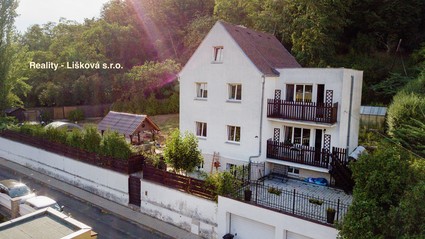 Prodej zrekonstruované rodinné vily v Ústí nad Labem, ul. Českých Bratří - Fotka 11
