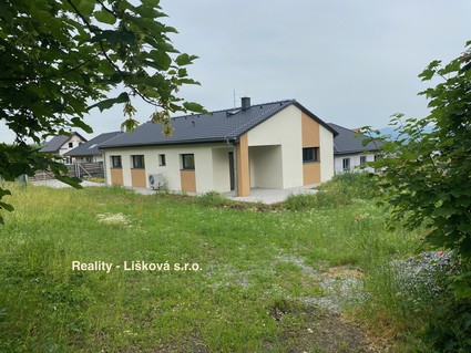 Prodej novostavby rodinného domu a pozemku 1078 m2 v Přestanově - Fotka 25